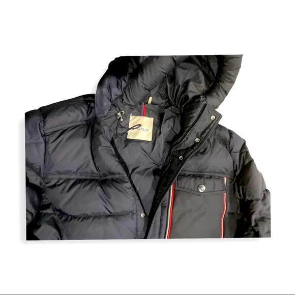 Moncler - Picture 3 of 6